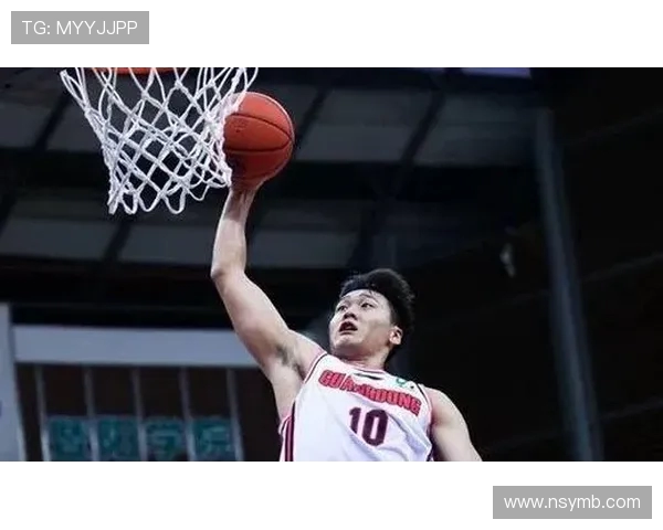 杭州篮球队在选拔赛中以86分稳居积分榜首位展现强劲实力