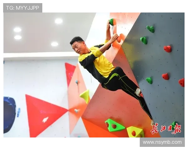 武汉攀岩队创新边路渗透战术提升整体实力的深度分析与探讨