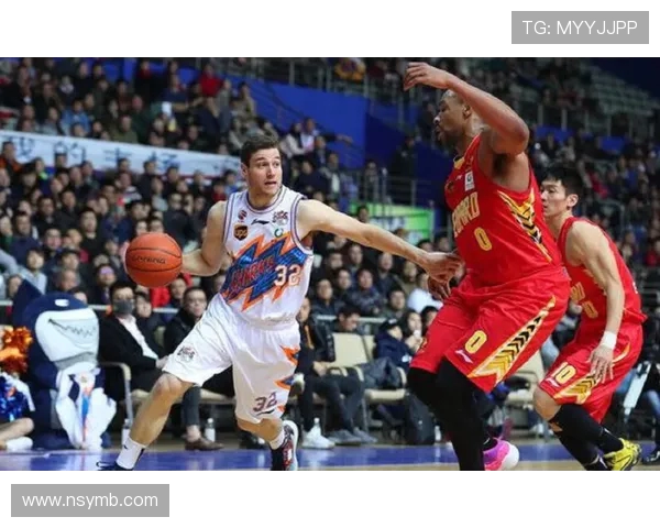 深圳排球队快攻战术分析与成败得失探讨 深圳排球队快攻战术分析与成败得失探讨