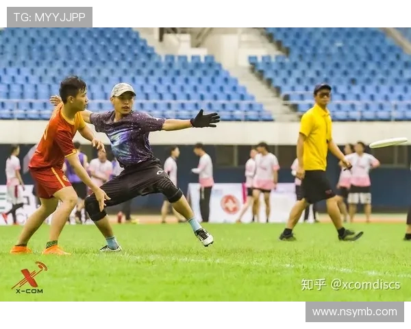 深圳飞盘队在极限运动会积分榜中以64分稳居第一名表现出色 深圳飞盘队在极限运动会积分榜中以64分稳居第一名表现出色