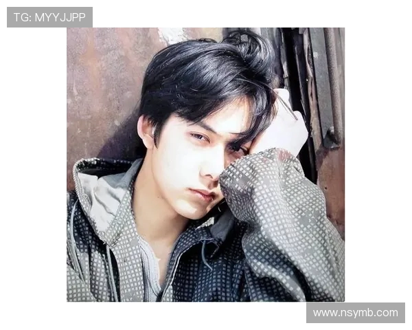 罗凯文的成长之路：从平凡少年到卓越领袖的奋斗故事