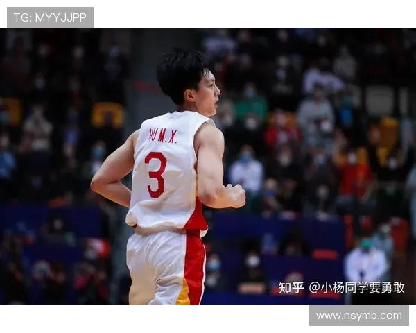 胡明轩:从青涩少年到篮球明星的成长之路与未来展望 胡明轩:从青涩少年到篮球明星的成长之路与未来展望