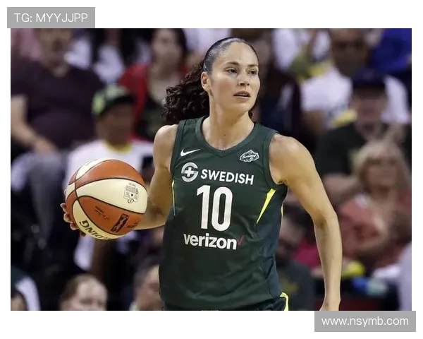 美职女篮水星与天空的精彩对决揭示了赛季的激烈竞争与运动员的拼搏精神