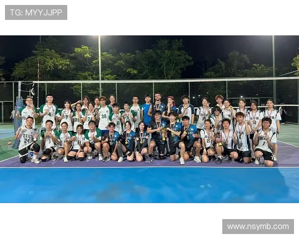 南京排球队荣获全国排球团队协作排行榜第二名展现团队精神与实力